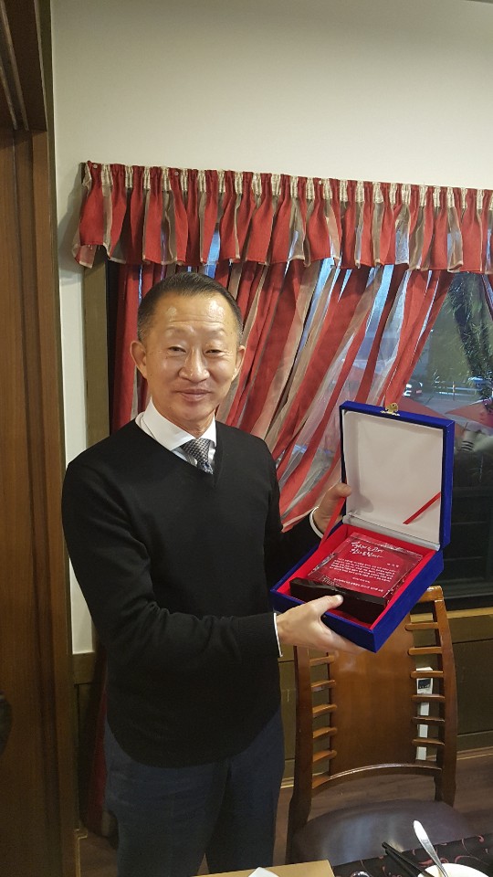 https://www.interfactory.co.kr/storage/prize/data/board/2018/12/24/prize1271489_1.jpg
