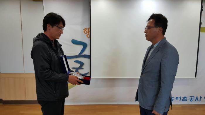 https://www.interfactory.co.kr/storage/prize/data/board/2016/05/16/prize1085192_1.jpeg