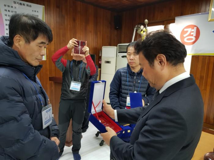 https://www.interfactory.co.kr/storage/prize/data/board/2017/12/04/prize1183979_1.jpg