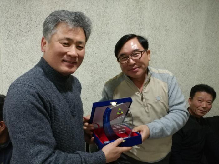 https://www.interfactory.co.kr/storage/prize/data/board/2017/12/18/prize1189042_1.jpg