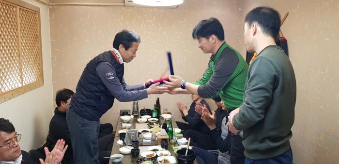 https://www.interfactory.co.kr/storage/prize/data/board/2018/12/02/prize1259803_1.jpg