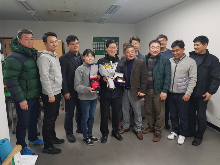 https://www.interfactory.co.kr/storage/prize/data/board/2018/12/20/prize1269887_1.jpg