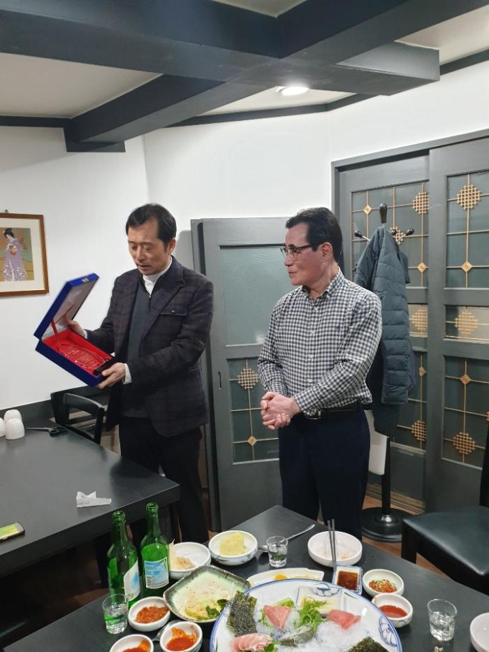 https://www.interfactory.co.kr/storage/prize/data/board/2019/02/21/prize1286457_1.jpg