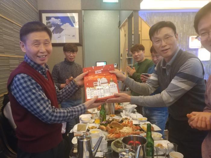 https://www.interfactory.co.kr/storage/prize/data/board/2019/12/07/prize1365015_1.jpg