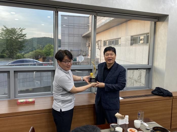 https://www.interfactory.co.kr/storage/prize/ver5/2405/data/board/2024/05/10/prize1028818_2.jpg