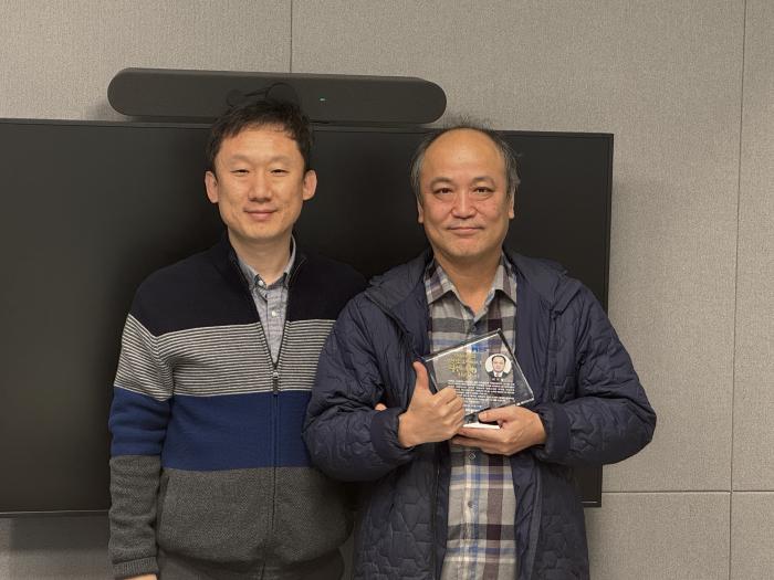 https://www.interfactory.co.kr/storage/prize/ver5/2412/data/board/2024/12/13/prize1893265_1.JPG