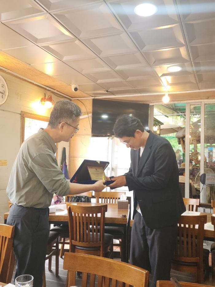 https://www.interfactory.co.kr/storage/prize/ver6/2505/data/board/2025/05/12/prize1937862_1.jpg