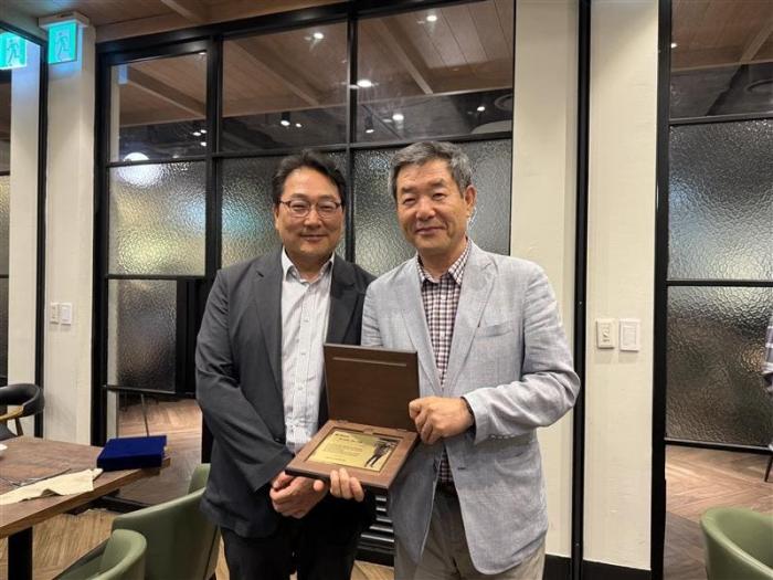 https://www.interfactory.co.kr/storage/prize/ver6/2505/data/board/2025/05/30/prize1943335_1.jpg