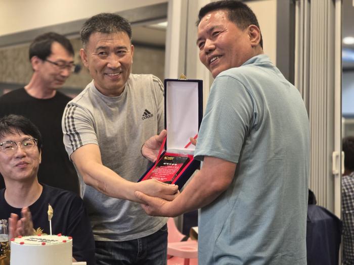 https://www.interfactory.co.kr/storage/prize/ver6/2506/data/board/2025/06/23/prize1953199_1.jpg