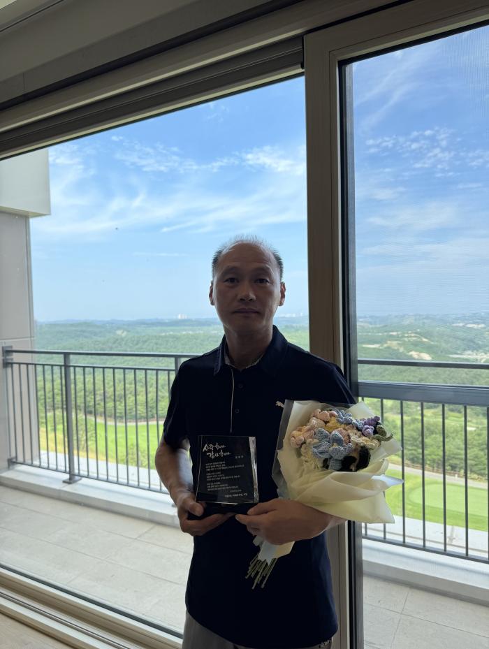 https://www.interfactory.co.kr/storage/prize/ver6/2507/data/board/2025/07/04/prize1956967_1.jpeg