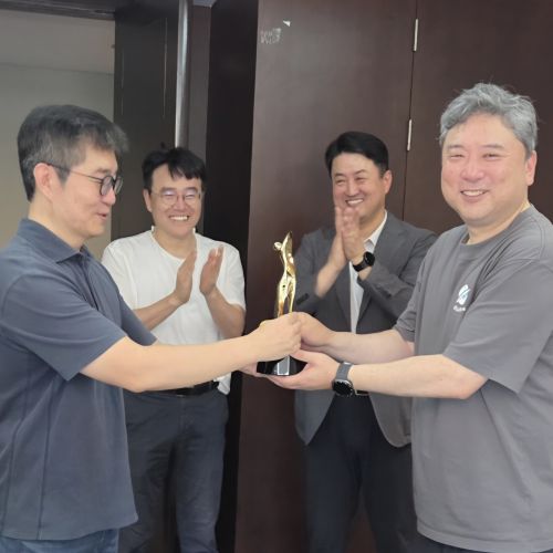 홀인원의 기를 담은 멋진 기념패였습니다